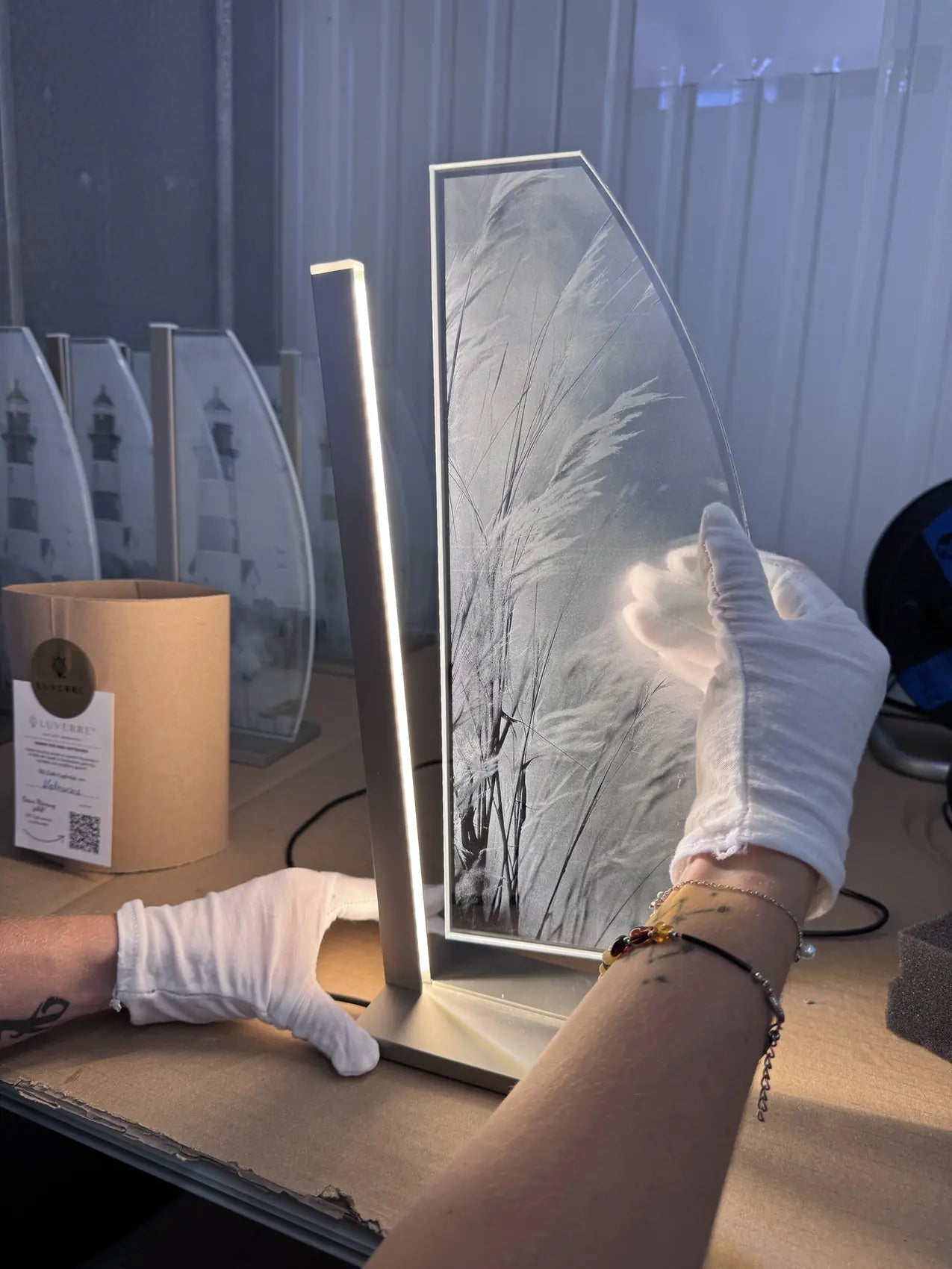 Prüfen in der LUVERRE Werkstatt