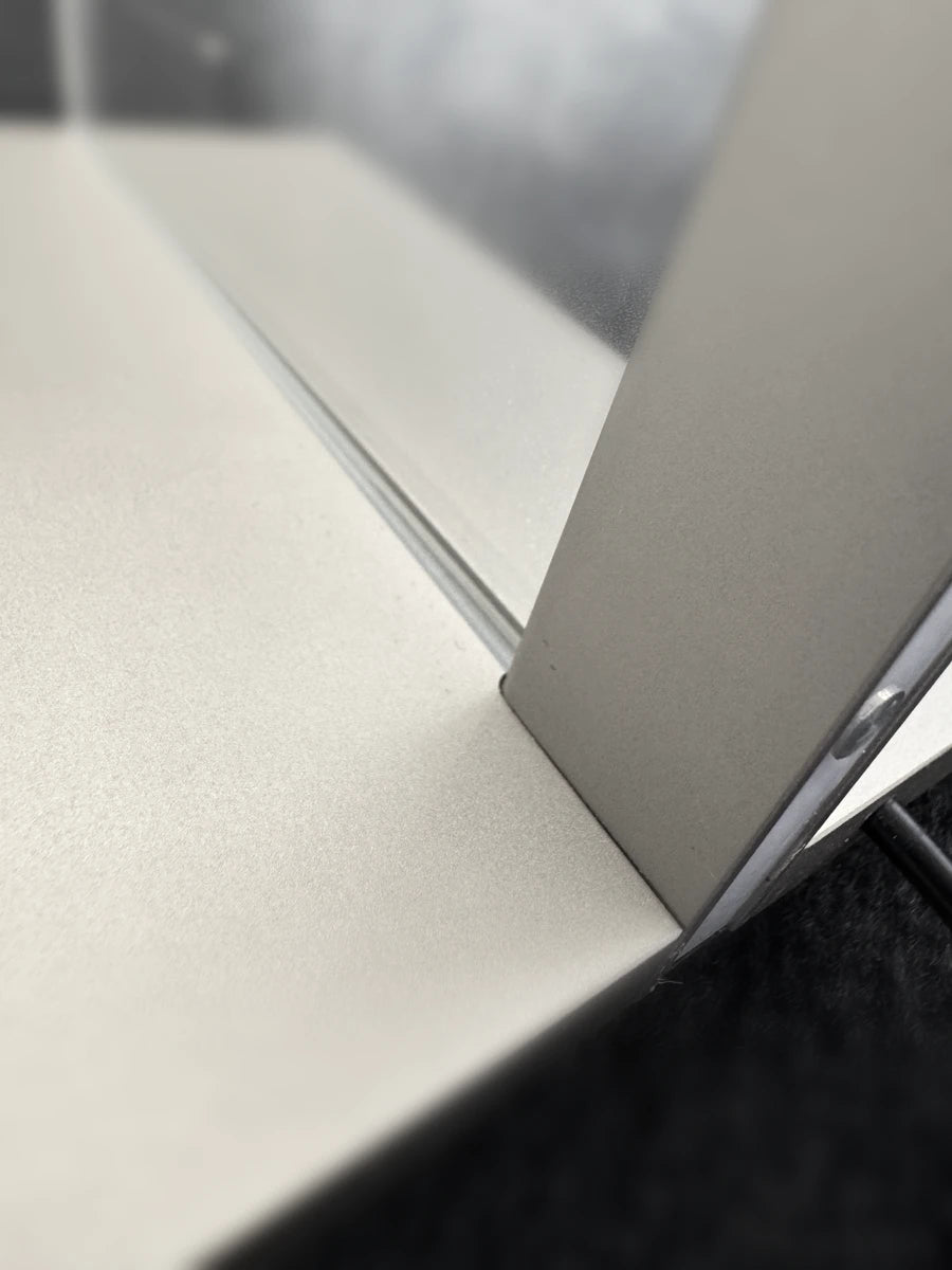 Mattes Aluminium