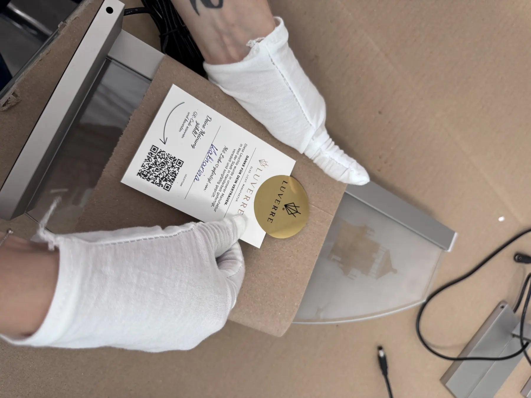 Verpacken in der LUVERRE Werkstatt